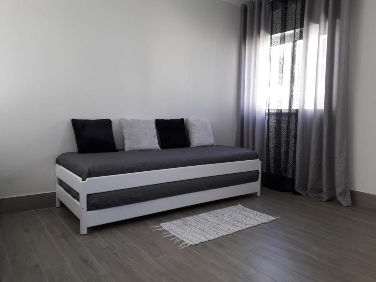 Dream Apartment-wifi & Pool *